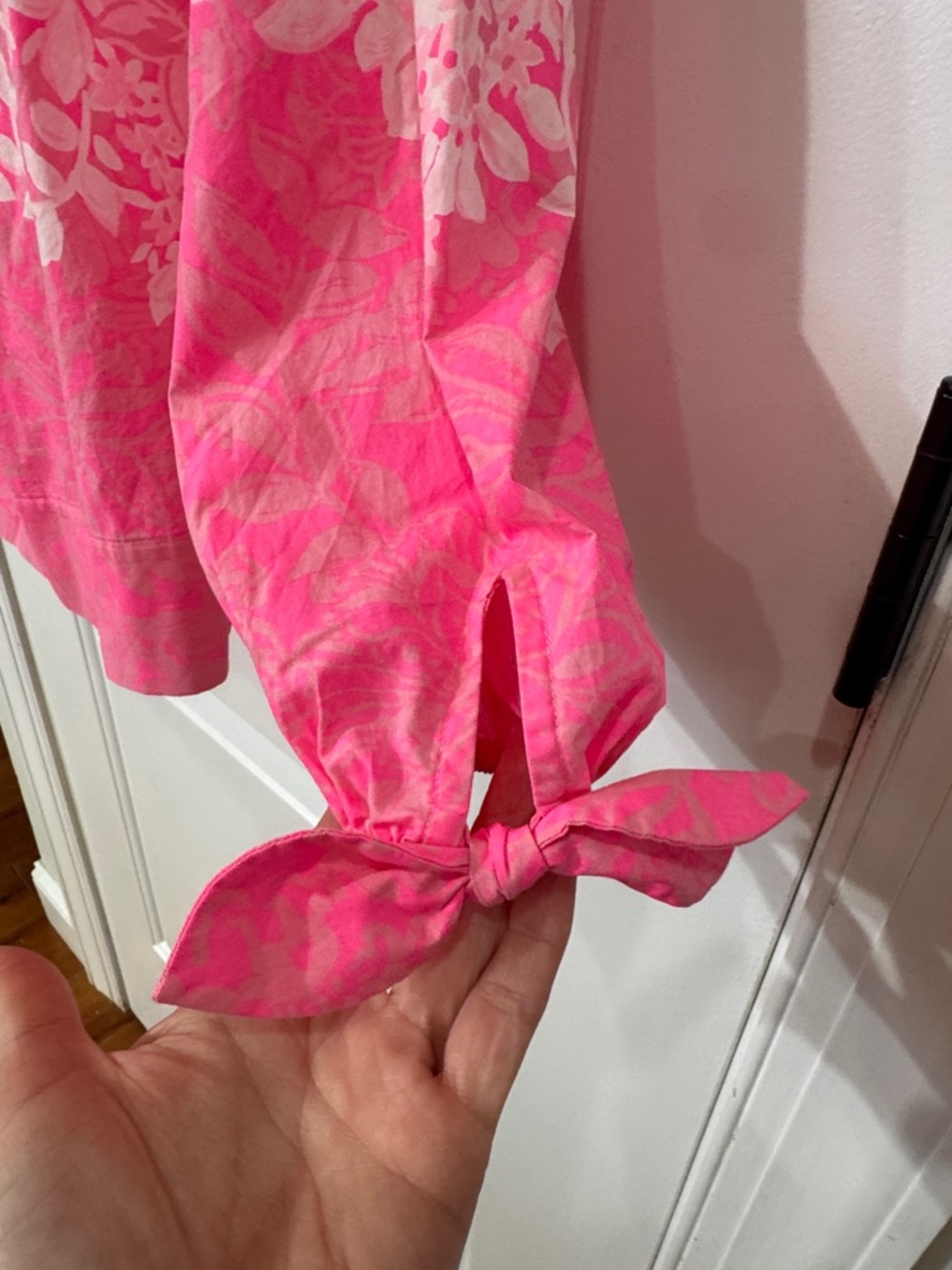 Off-Shoulder Pink Floral Blouse - Picture 5 of 8